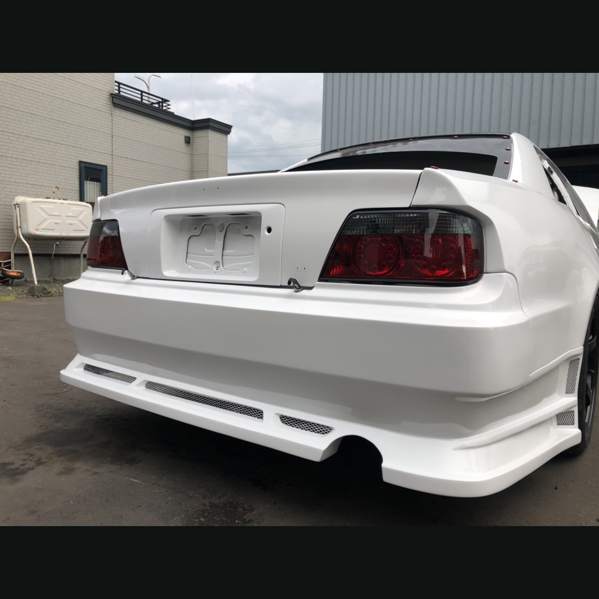 レーシングスペック専用リアバンパー　（JZX100チェイサー）